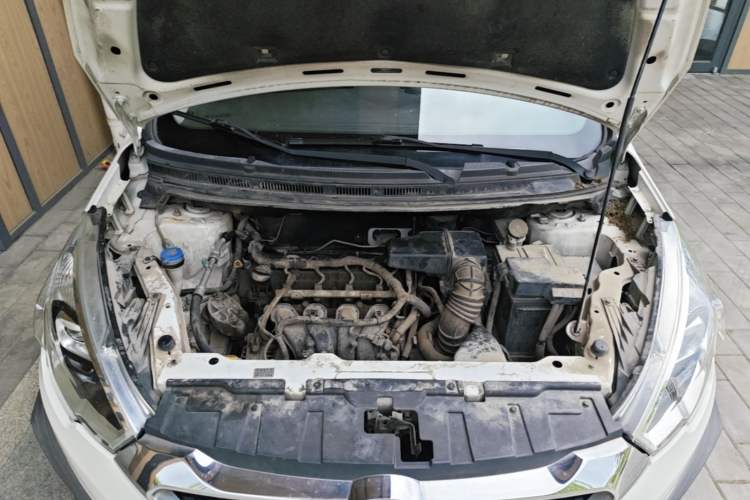 Used BAIC Changhe Q25 2016 1.5L Automatic Lehui Edition Engine Bay
