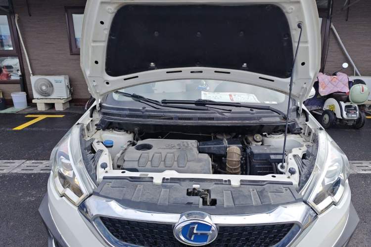 Used BAIC Changhe Q25 2016 1.5L Manual Lehui Edition Engine Bay