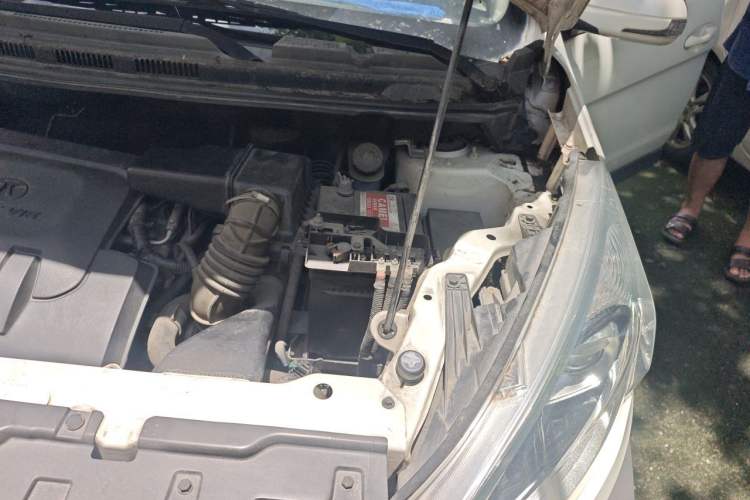 Used BAIC Changhe Q25 2016 1.5L Manual Fun Edition Engine Bay Left