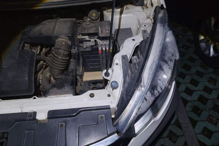 Used BAIC Changhe Q25 2016 1.5L Manual Lehui Edition Engine Bay Left