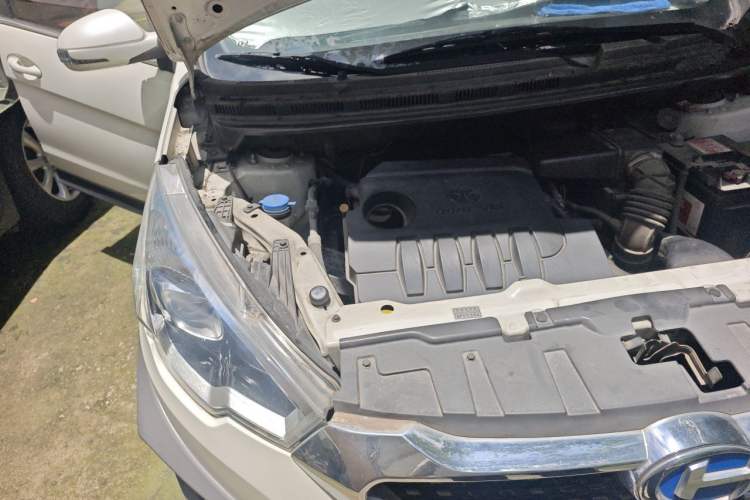 Used BAIC Changhe Q25 2016 1.5L Manual Fun Edition Engine Bay Right