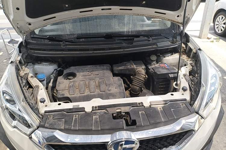 Used BAIC Changhe Q25 2016 1.5L Manual Lehui Edition Engine Bay