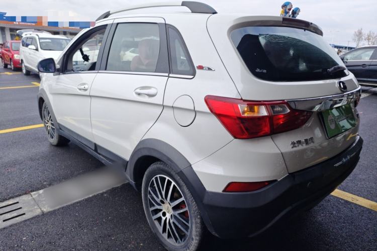 Used BAIC Changhe Q25 2016 1.5L Manual Lehui Edition Exterior 2