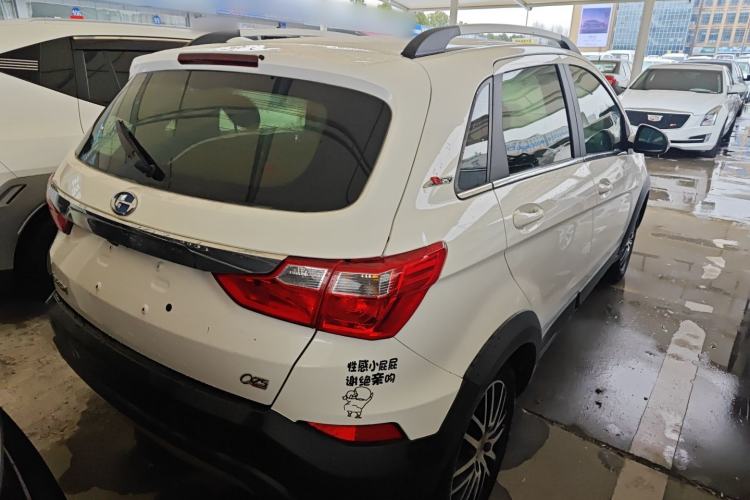 Used BAIC Changhe Q25 2016 1.5L Automatic Lehui Edition Exterior 5