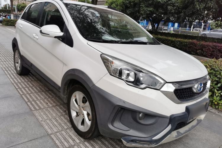 Used BAIC Changhe Q25 2016 1.5L Manual Fun Edition Front Right 45 Deg