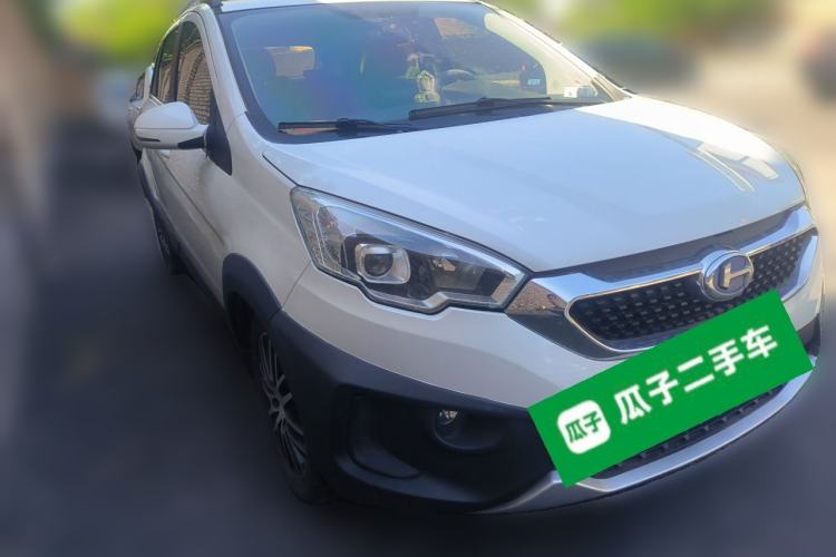Used BAIC Changhe Q25 2016 1.5L Manual Lehui Edition Front Right 45 Deg