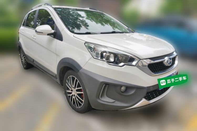 Used BAIC Changhe Q25 2016 1.5L Manual Lehui Edition Front Right 45 Deg
