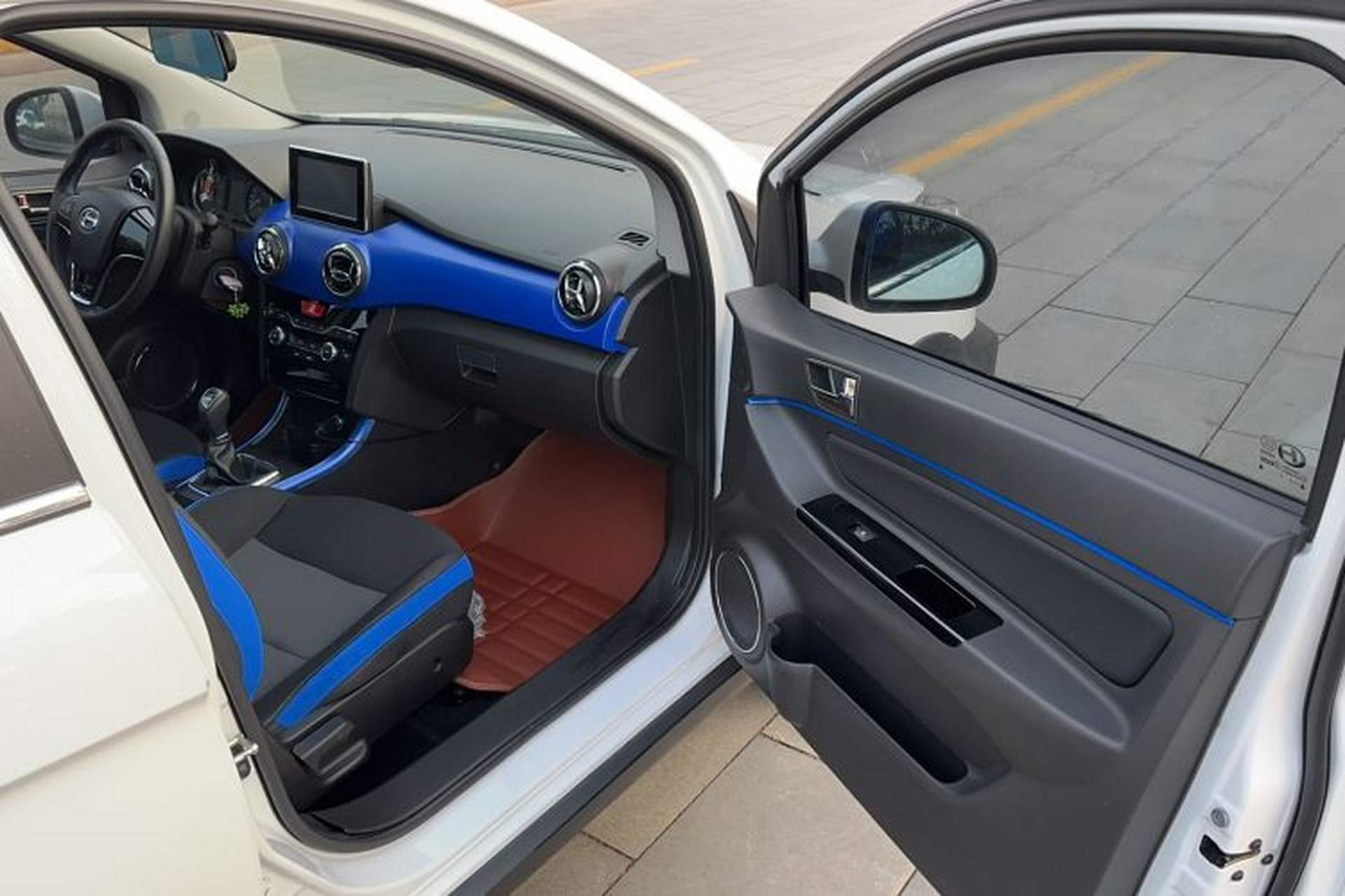 Used BAIC Changhe Q25 2016 1.5L Manual Lehui Edition Interior 1
