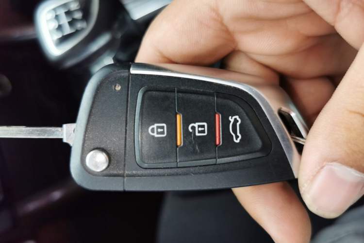 Used BAIC Changhe Q25 2016 1.5L Manual Fun Edition Interior 1