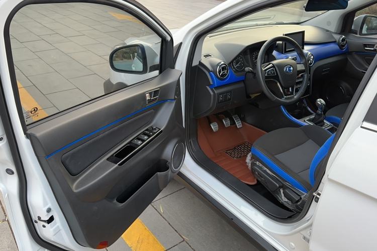 Used BAIC Changhe Q25 2016 1.5L Manual Lehui Edition Interior 6