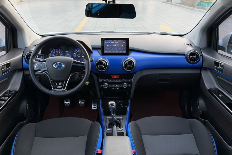 Used BAIC Changhe Q25 2016 1.5L Manual Lehui Edition Interior 7