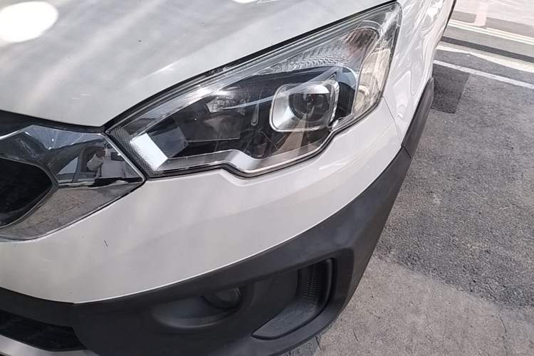Used BAIC Changhe Q25 2016 1.5L Manual Lehui Edition Left Front Headlight