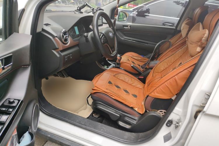 Used BAIC Changhe Q25 2016 1.5L Manual Lehui Edition Left Front Seat