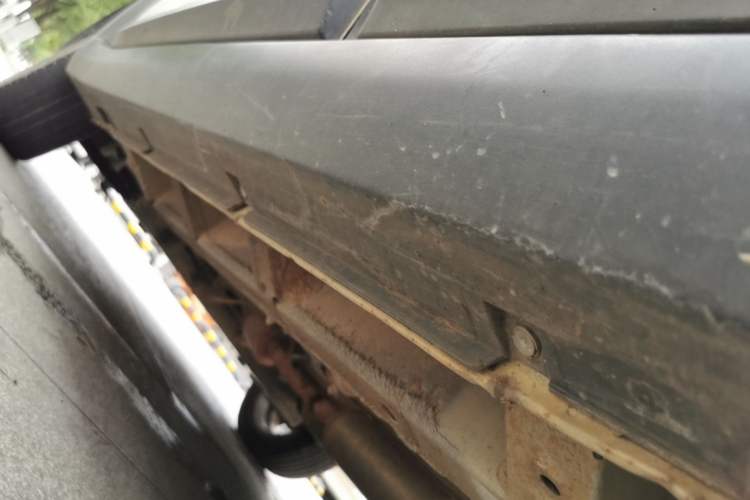 Used BAIC Changhe Q25 2016 1.5L Manual Fun Edition Left Side Sill