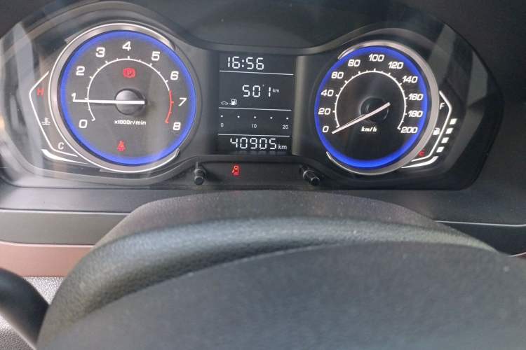 Used BAIC Changhe Q25 2016 1.5L Manual Fun Edition Odometer Close Up