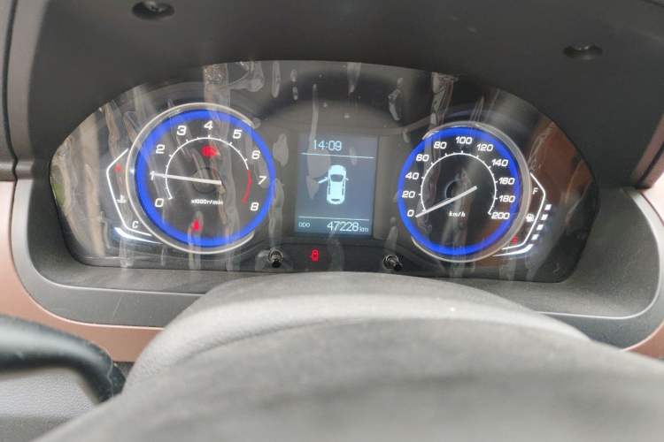 Used BAIC Changhe Q25 2016 1.5L Manual Lehui Edition Odometer Close Up