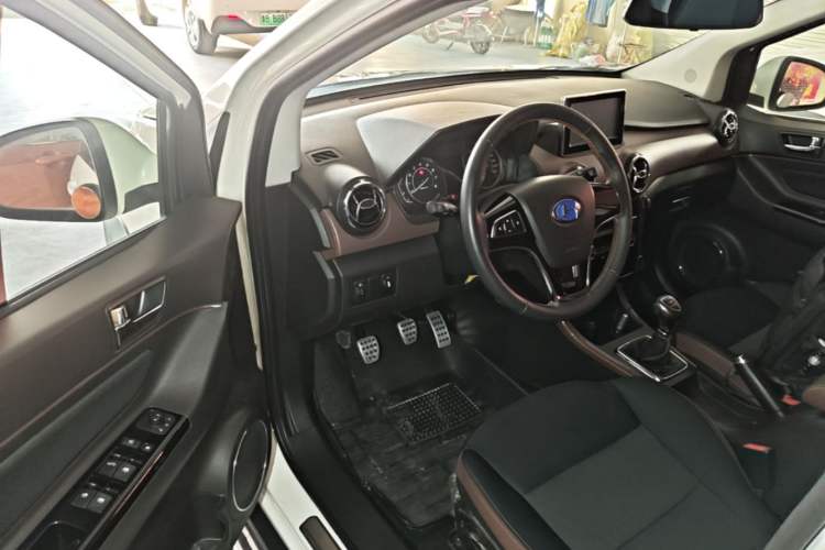 Used BAIC Changhe Q25 2017 1.5L Manual Fun Edition Driver Seat