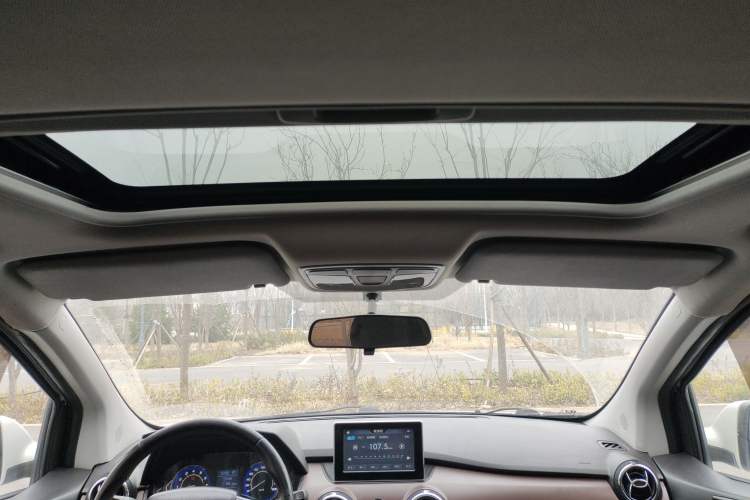 Used BAIC Changhe Q25 2017 1.5L Automatic Lehui Edition Headliner
