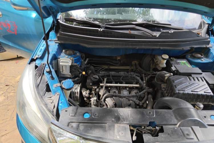 Used BAIC Changhe Q35 2016 1.5L Manual Cool Edition Engine Bay Right