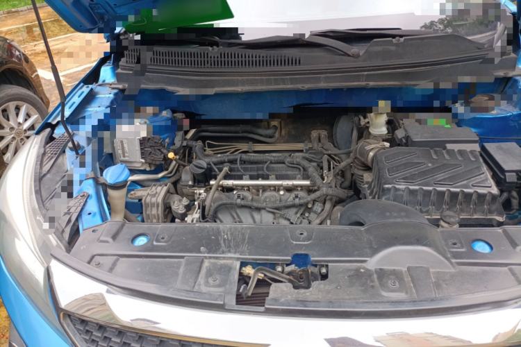 Used BAIC Changhe Q35 2016 1.5L Manual Cool Edition Engine Bay Right
