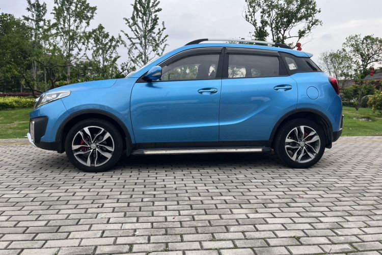 Used BAIC Changhe Q35 2016 1.5L Automatic Cool Edition Exterior 5