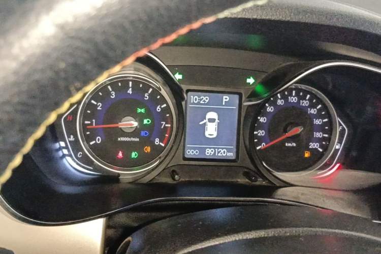 Used BAIC Changhe Q35 2016 1.5L Automatic Cool Edition Instrument Cluster