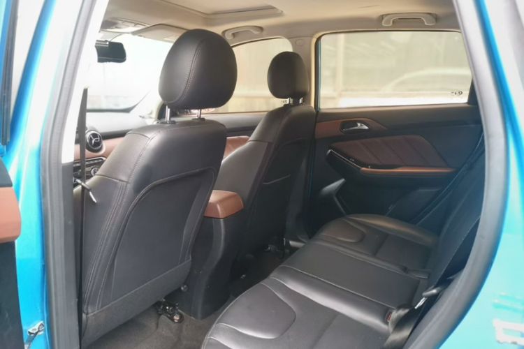 Used BAIC Changhe Q35 2016 1.5L Manual Smart Edition Interior 3