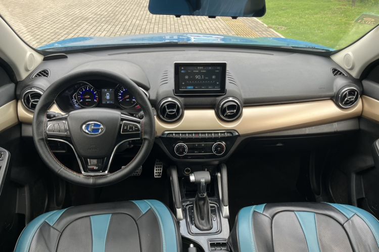Used BAIC Changhe Q35 2016 1.5L Automatic Cool Edition Interior 4