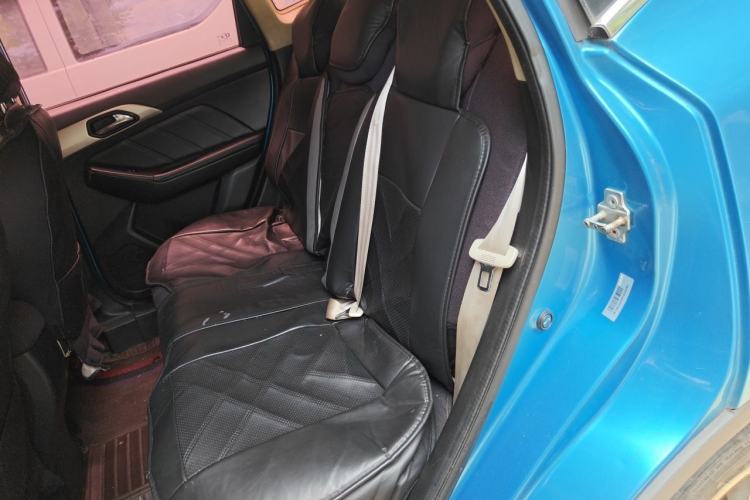 Used BAIC Changhe Q35 2016 1.5L Manual Cool Edition Left Rear Seat