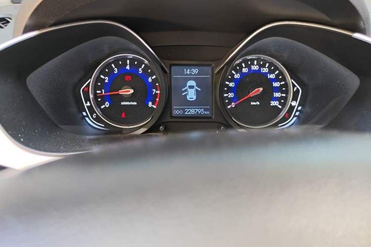Used BAIC Changhe Q35 2016 1.5L Manual Cool Edition Odometer Close Up
