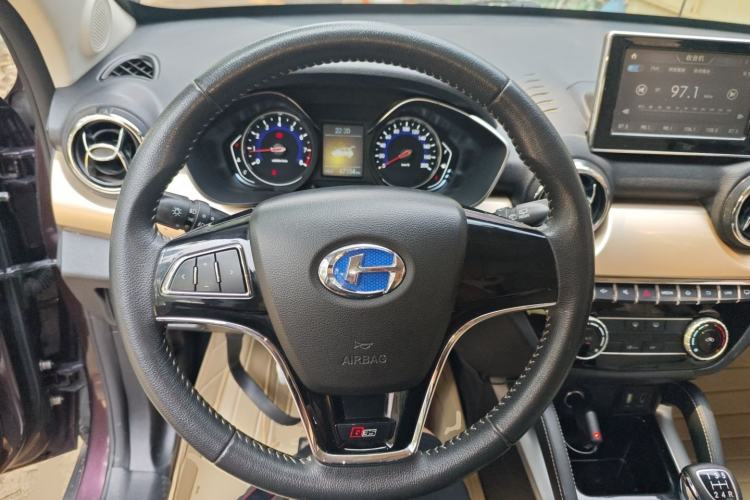 Used BAIC Changhe Q35 2016 1.5L Manual Cool Edition Steering Wheel