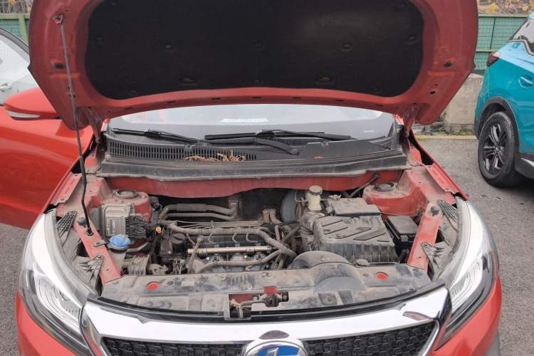 Used BAIC Changhe Q35 2016 1.5L Automatic Smart Edition Engine Bay