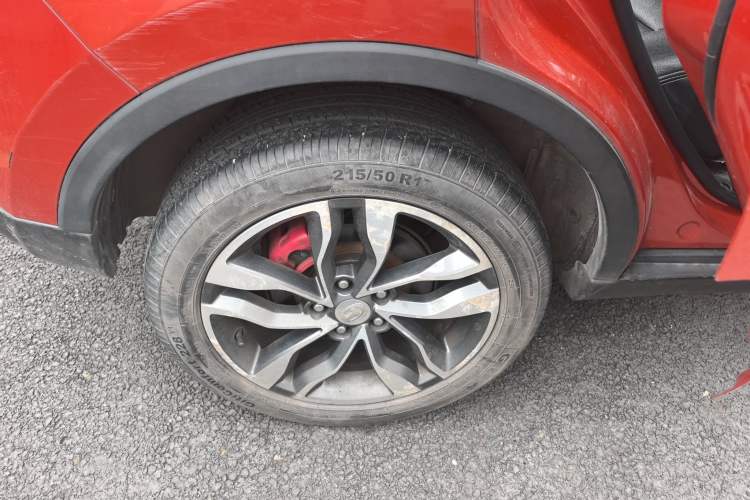 Used BAIC Changhe Q35 2016 1.5L Automatic Smart Edition Right Rear Wheel Hub