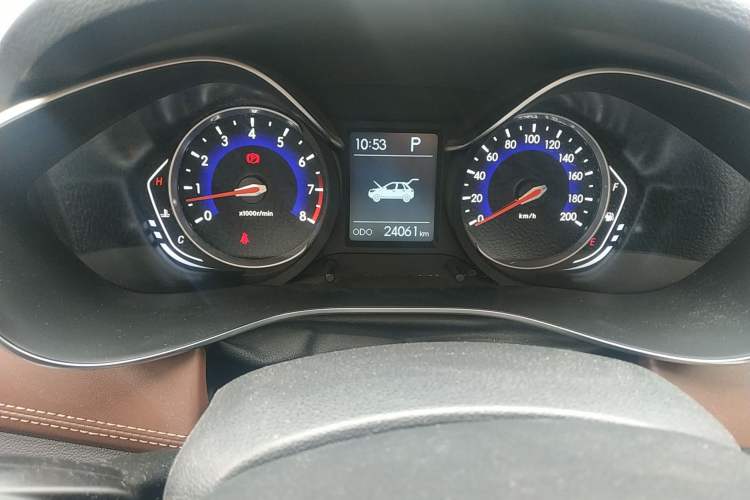 Used BAIC Changhe Q35 2016 1.5L Automatic Smart Edition Odometer Close Up