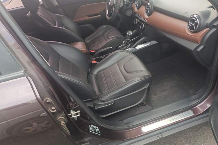 Used BAIC Changhe Q35 2016 1.5L Automatic Smart Edition Right Front Seat