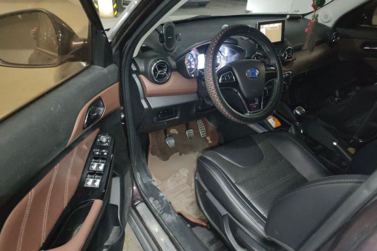 Used BAIC Changhe Q35 2016 1.5L Manual Smart Edition Driver Seat
