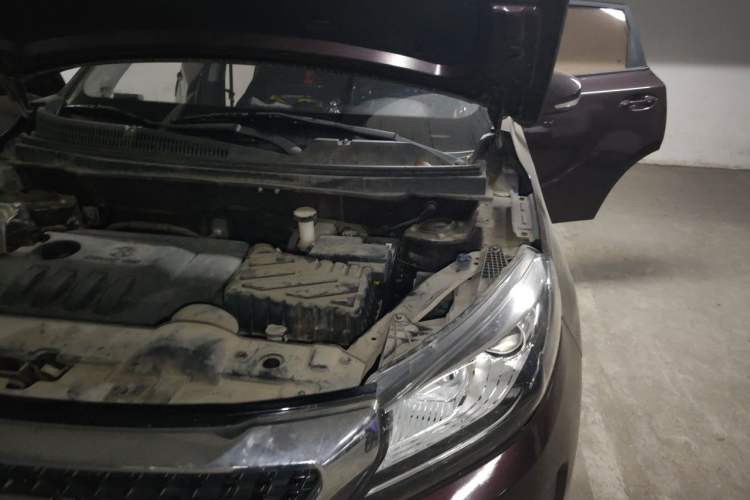 Used BAIC Changhe Q35 2016 1.5L Manual Smart Edition Engine Bay Left