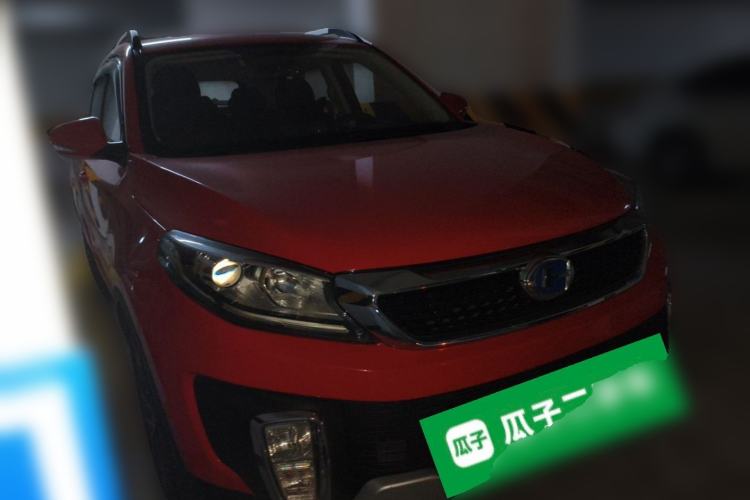 Used BAIC Changhe Q35 2016 1.5L Manual Smart Edition Front Right 45 Deg