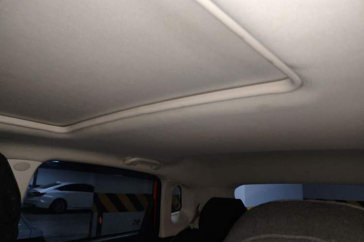 Used BAIC Changhe Q35 2016 1.5L Manual Smart Edition Headliner