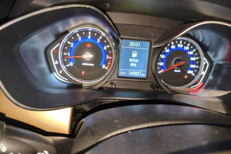 Used BAIC Changhe Q35 2016 1.5L Manual Smart Edition Odometer Close Up