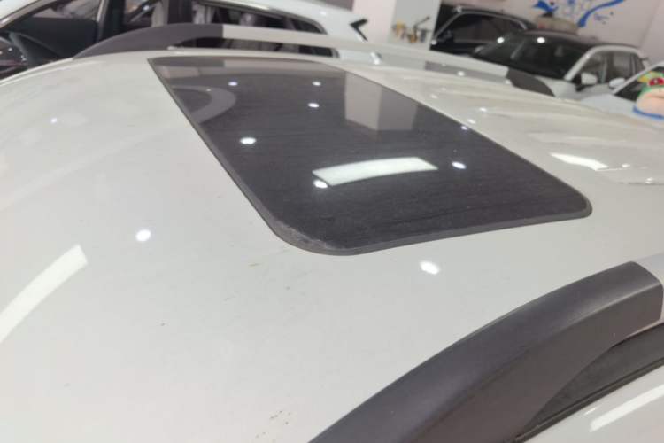 Used BAIC Changhe Q35 2016 1.5L Automatic Smart Edition Roof