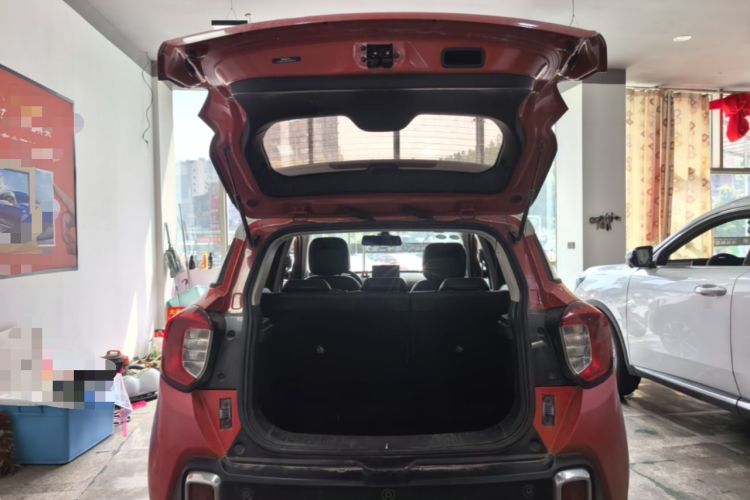 Used BAIC Changhe Q35 2016 1.5L Automatic Smart Edition Trunk