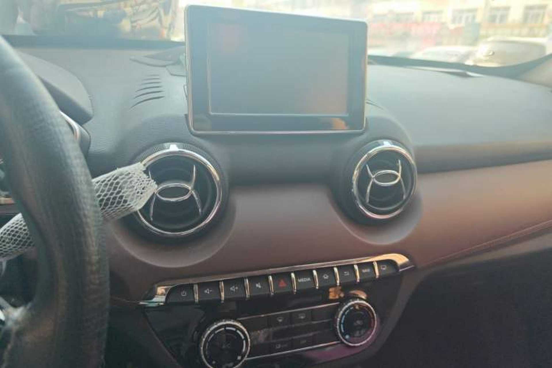 Used BAIC Changhe Q35 2016 1.5L Manual Smart Edition Audio And AC Panel