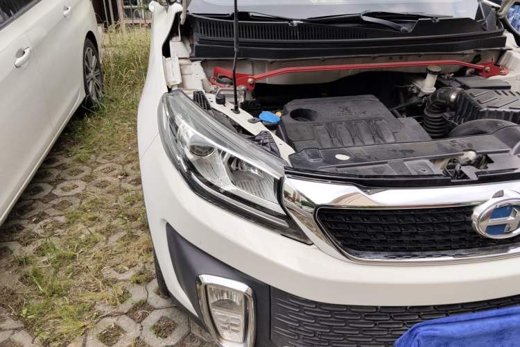 Used BAIC Changhe Q35 2016 1.5L Automatic Smart Edition Engine Bay Right