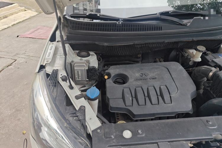 Used BAIC Changhe Q35 2016 1.5L Manual Smart Edition Engine Bay Right
