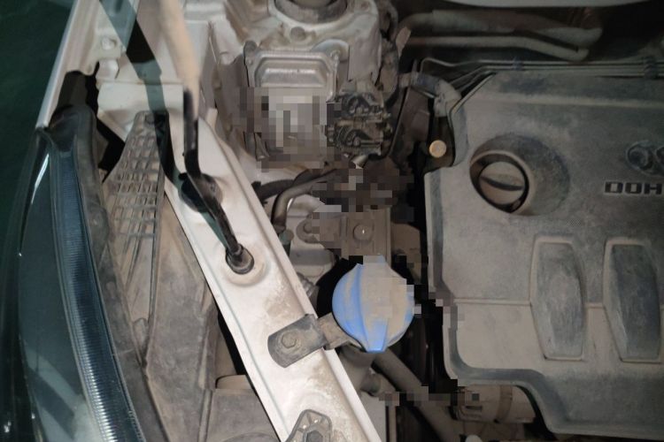 Used BAIC Changhe Q35 2016 1.5L Automatic Smart Edition Engine Bay Right