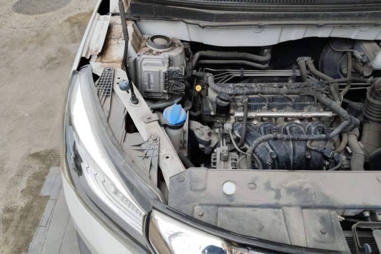 Used BAIC Changhe Q35 2016 1.5L Automatic Cool Edition Engine Bay Right