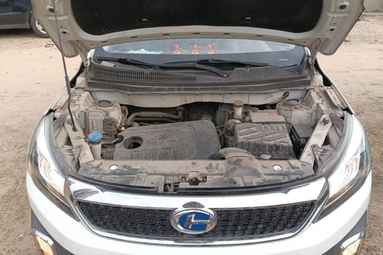 Used BAIC Changhe Q35 2016 1.5L Manual Smart Edition Engine Bay