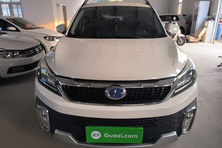 Used BAIC Changhe Q35 2016 1.5L Manual Smart Edition Exterior 1