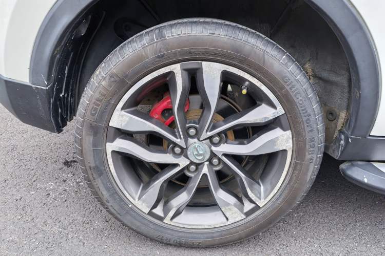Used BAIC Changhe Q35 2016 1.5L Manual Smart Edition Exterior 5